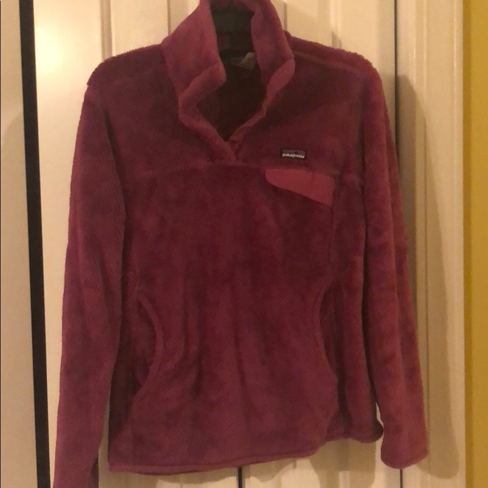 pink fleece patagonia pullover